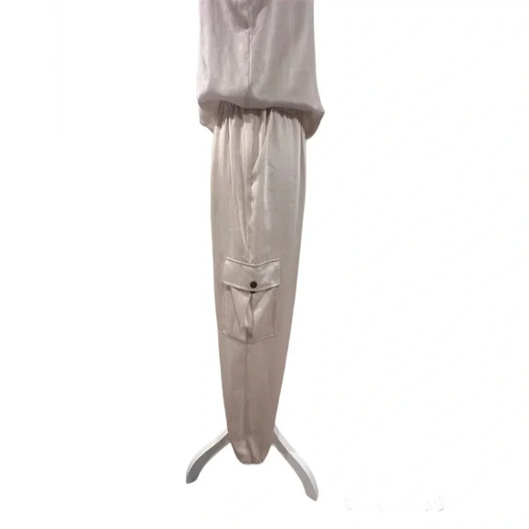 🆕 Ramy Brook MELISSA Smock Waist Satin Jogger Jumpsuit Color BONE, Size Medium - Picture 5 of 10